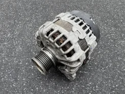 ��������� Audi Q5 2012 03L903017 8R CGL 03L903017 ����