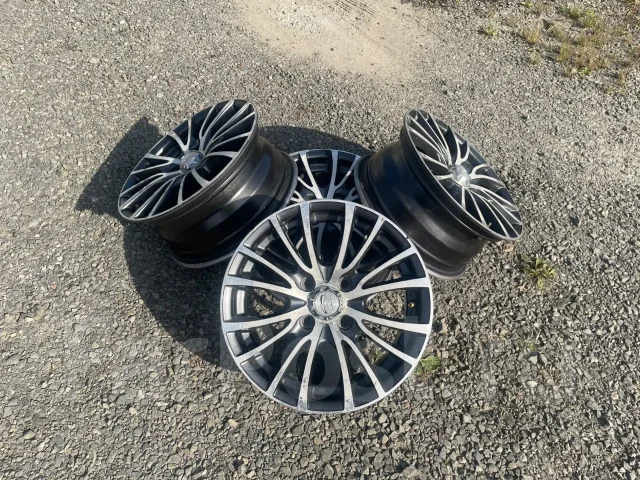 4 Racing. x14", 4x100, ET38, �� 63���. ����