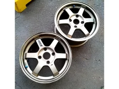 RAYS Volk Racing TE37