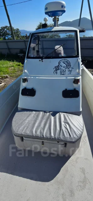 Yamaha UF-23. 1990 ���, ����� 7,07��., ��������� ���������, 200��.�., ������ ����