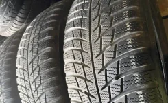 Bridgestone Blizzak LM-001