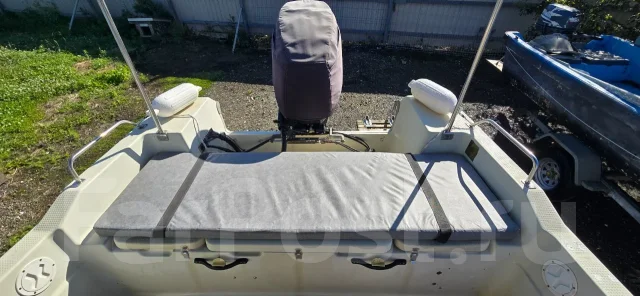 Yamaha UF-23. 1990 ���, ����� 7,07��., ��������� ���������, 200��.�., ������ ����