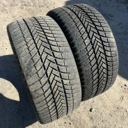 Bridgestone Blizzak LM-005
