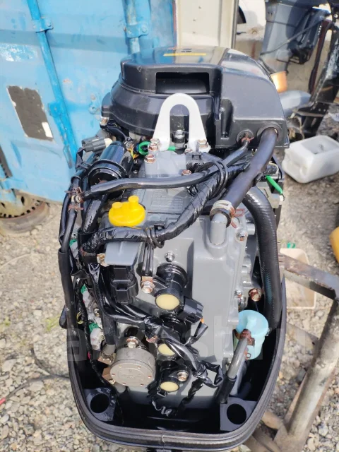 Suzuki. 50��.�., 4-�������, ����������, ���� L (508 ��), 2004 ��� ����