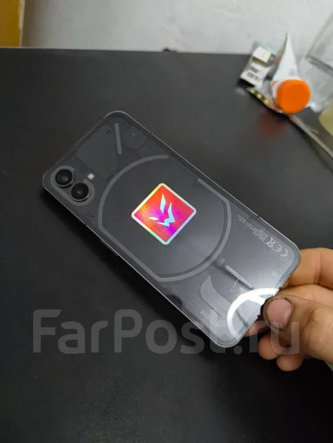 Nothing Phone 1. �/�, 256 ��, ������, 3G, 4G LTE, 5G, Dual-SIM, NFC, ������� �������, ������������ ������� ����