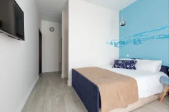 ������� ���������� � ����� �� �������. 17.5��&sup2;, ����� ������� 122, �-� ���������, 2/3 ����. �������� ����