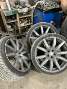 RAYS Gram Lights Azure 57BNA. 10.5x20", 5x114.3, ET-25, �� 40���. ����