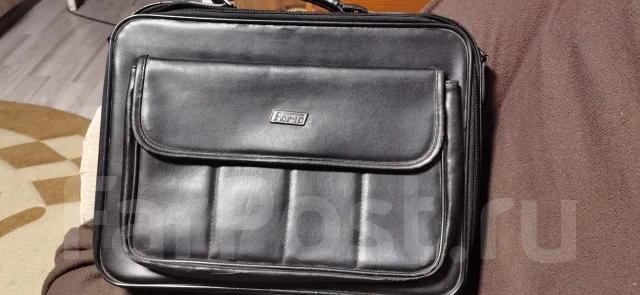 Samsung R60 Plus. 15.4", 2,4����, ��� 2048 ��, ���� 120���, WiFi: 1 ����
