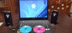 Samsung R60 Plus. 15.4", 2,4����, ��� 2048 ��, ���� 120���, WiFi: 1 ����