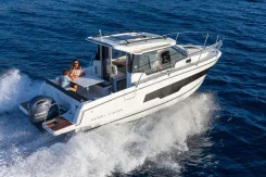 Jeanneau Merry Fisher. 2026 ���, ����� 8,1��., ��������� ���������, 250��.�., ������. ��� ����� �� ������ ����