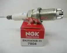 ����� ���������! Toyota Corolla 1.3/1.4/Land Cruiser 3.4/4.5/Hilux 3.4 96 BKR5EKB-11 TP NGK 7804 7804 ����