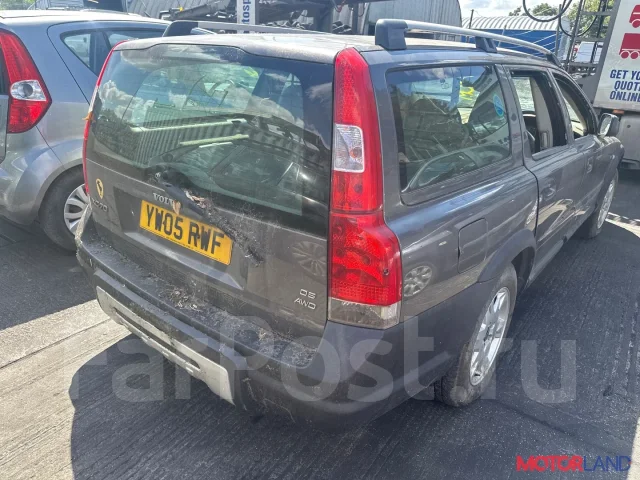 ������� Volvo XC70 2000-2007 22104087 36050272 ����