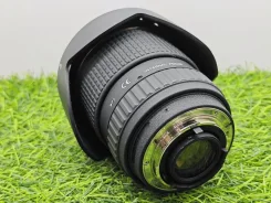 Tokina. ������� ������� 77 �� ����