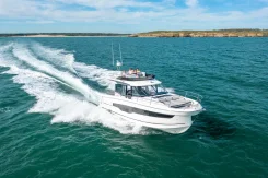 Jeanneau Merry Fisher. 2026 ���, ����� 12,4��., ��������� ���������, 900��.�., ������. ��� ����� �� ������ ����
