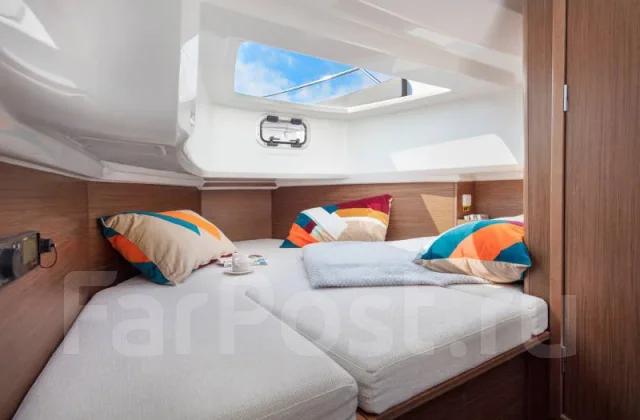 Jeanneau Cap Camarat. ����� 8,3��., ��������� ���������, 400��.�., ������. ��� ����� �� ������ ����