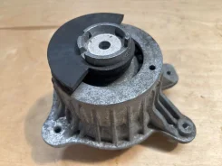 ������� ��������� Mercedes-Benz C-����� W205/S205/C205/A205 (2014�2018) A 205 240 03 00 A2052400300 ����