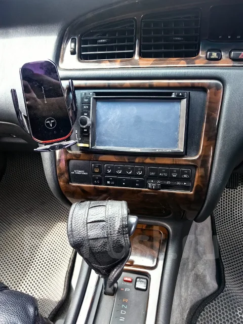 Toyota Crown. �������, ������, 0.1 (97��.�.), ������, 305 000����. �� ����