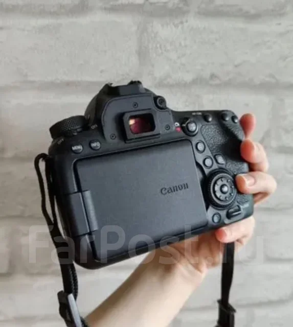 Canon EOS 6D Mark II ����
