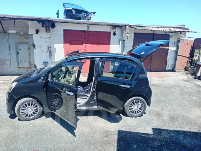 Daihatsu Mira e:S. 4wd, ������, 240 544����. �� ����