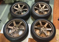 RAYS Volk Racing TE37 Saga