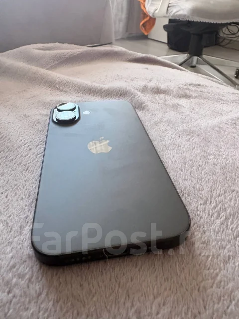 Apple iPhone 16. �/�, 128 ��, ������, 4G LTE, eSIM ����