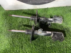 ������ Toyota Corolla Sport 4851012C20 NRE210 4851012C20 ����