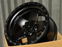 MLJ Black Rhino Trail. 8.5x17", 6x139.7, ET-10, �� 110,1���. ����