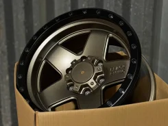 MLJ Black Rhino Trail. 9.0x17", 6x139.7, ET-10, �� 110,1���. ��� ����� �� ������������ ����