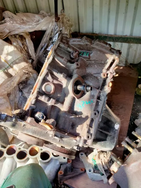 ��������� Toyota Yaris 1SZ ����