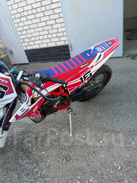 Beta. 300����. ��., ��������, ��� ���, ������ �� �� ����