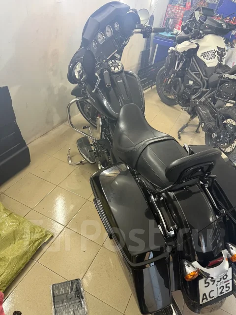 Harley-Davidson Street Glide. ��������, ���������, ������ �� �� ����