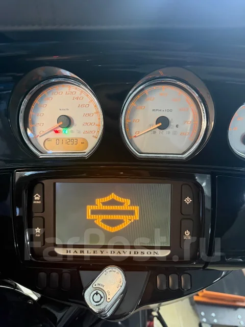 Harley-Davidson Street Glide. ��������, ���������, ������ �� �� ����