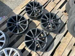 SLK. 6.5x16", 5x114.3, ET35. ��� ����� �� ������������ ����