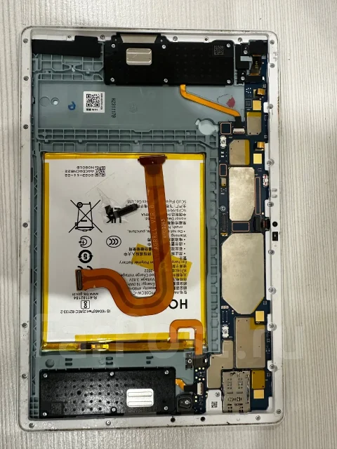 Honor Pad 8. 10.1 ������, ������ 64 �� ����