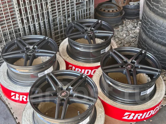 MOMO GTR Technology. 7.5x17", 5x112, ET51, �� 56,1���. ����
