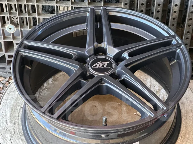 MOMO GTR Technology. 7.5x17", 5x112, ET51, �� 56,1���. ����