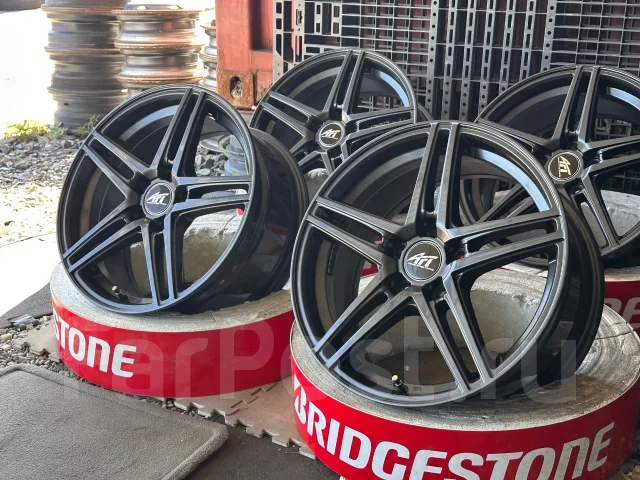 MOMO GTR Technology. 7.5x17", 5x112, ET51, �� 56,1���. ����