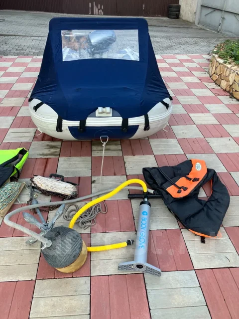Barrakuda. 2001 ���, ����� 3,3��., ��������� ���������, 8��.�., ������ ����