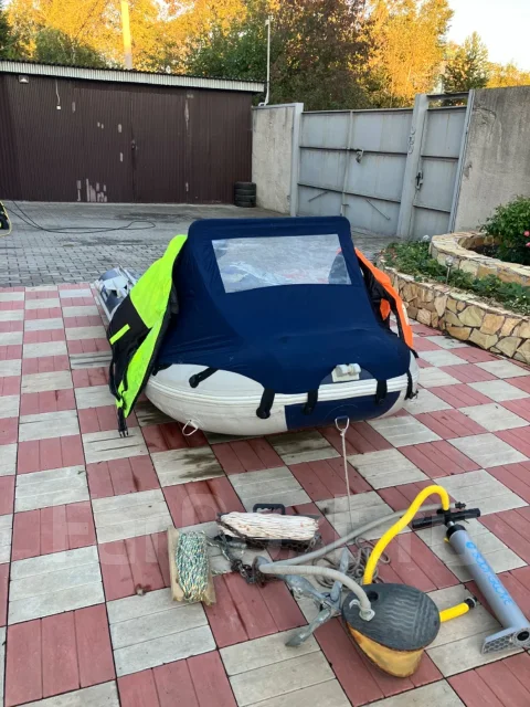 Barrakuda. 2001 ���, ����� 3,3��., ��������� ���������, 8��.�., ������ ����