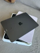 Apple iPad Air 4. ������ 256 �� ����