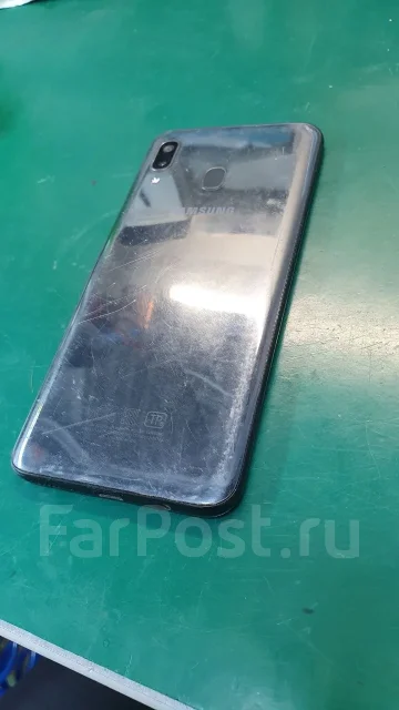 Samsung Galaxy A20. �/�, 32 ��, ������ ����
