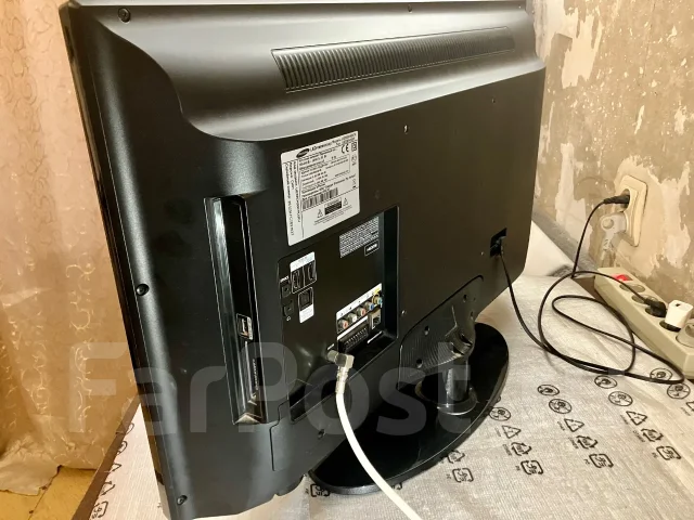Samsung UE32EH5007. LED ����