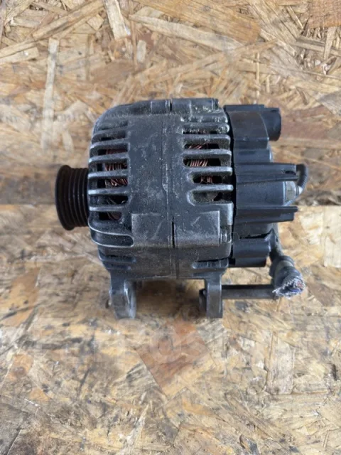 ��������� Volkswagen Golf 03C903023B 5 BLF 03C903023B ����
