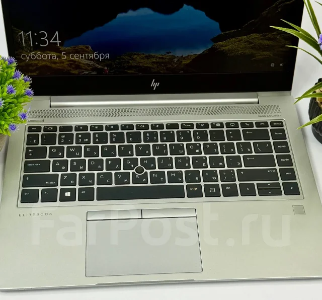 HP EliteBook. 14", 2,4����, ��� 8 ��, ���� 256���, WiFi: 1, Bluetooth: 1, ����������� �� 8��. ����
