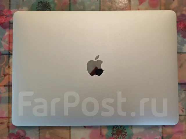 Apple MacBook Air 13 2020. 13.3", 1,1����, ��� 8 ��, ���� 512���, WiFi: 1, Bluetooth: 1, ����������� �� 9��. ����