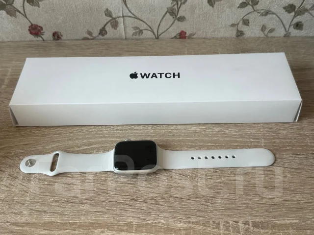 Apple Watch SE 2 ����