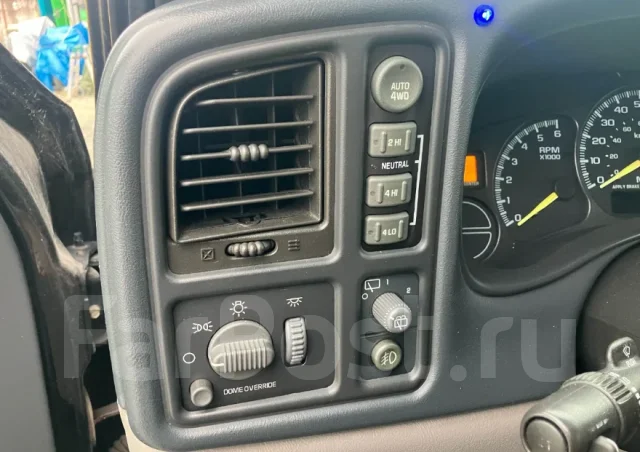 Chevrolet Suburban. GMT800 ����