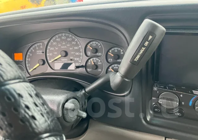 Chevrolet Suburban. GMT800 ����