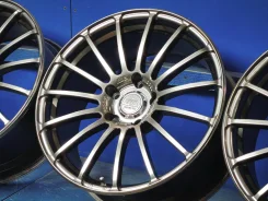 AVS Model F15. 8.0x18", 5x120, ET35, �� 72,6���. ����