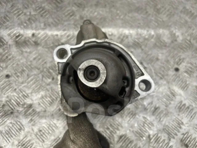 ������� Audi A4 06B911023A ALT 06B911023A ����